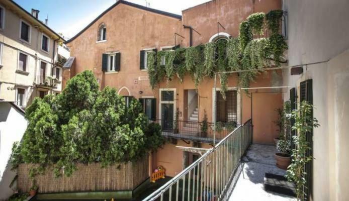 Cortiletto Apartment Verona Exterior foto